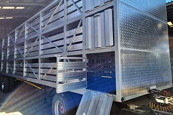Pig Trailer